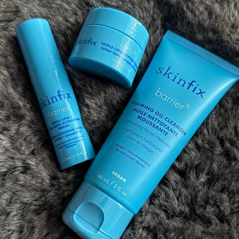 Skinfix Barrier+ Foaming Oil Cleanser - Blue